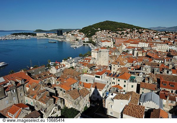 Hügel Stadt Jachthafen Ansicht Trennung Kroatien alt