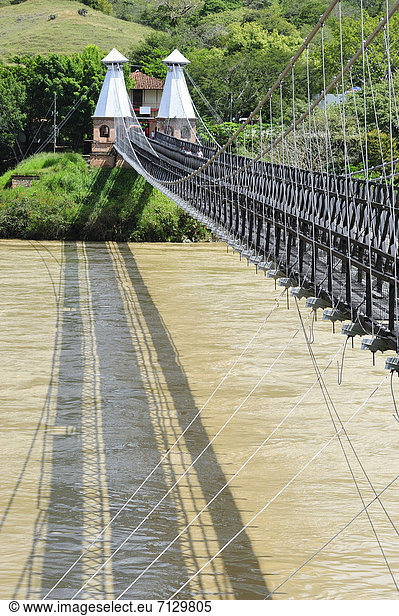 Hängebrücke  Brücke  Fluss  Kolumbien  alt  Südamerika