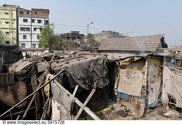 Hütten  Slum  Stadtteil Shibpur  Haora oder Howrah  Kolkata oder Kalkutta  Westbengalen  Ostindien  Indien  Asien