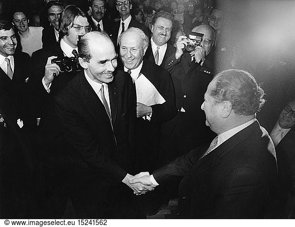 Habsburg  Otto von. 20.11.1912 - 4.7.2011  Austrian - German politician (CSU)  with Austrian Chancellor Bruno Kreisky  60th anniversary of Paneuropa-Union  Vienna  4.5.1972