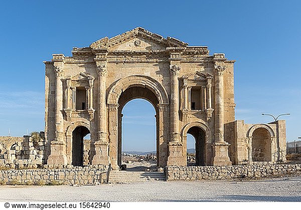 Hadriansbogen  Jerash  Jordanien  Asien