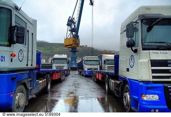 Hafen  Lastkraftwagen  Guipuzcoa  Spanien