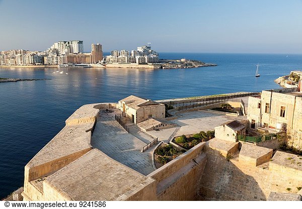 Hafen Valletta Hauptstadt Europa Südeuropa Ansicht schreiben UNESCO-Welterbe April Bastion Malta Sliema