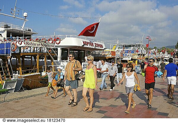 Hafenpromenade von Marmaris  türkische Ägäis  türkische Ägäis  Türkei  Asien