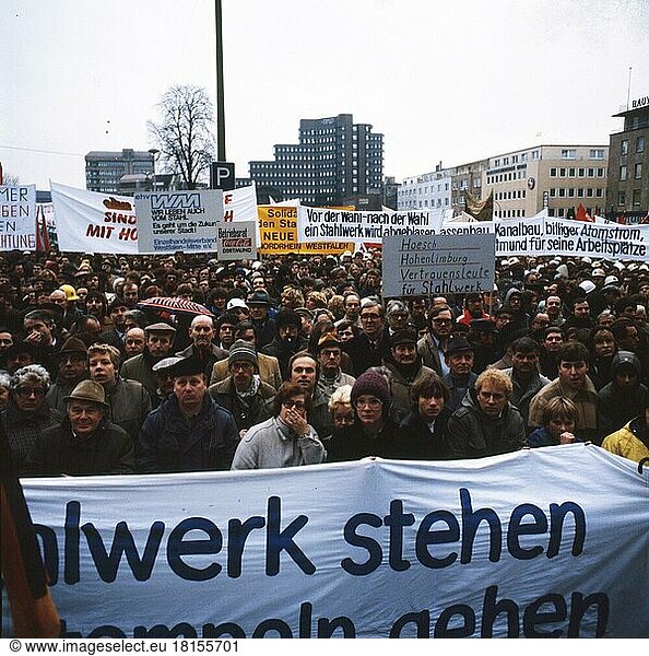Hagen. Steelworkers' protest. 80s