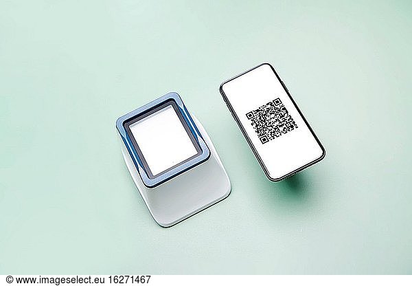 Handy-Code-Kassen und Mobiltelefon
