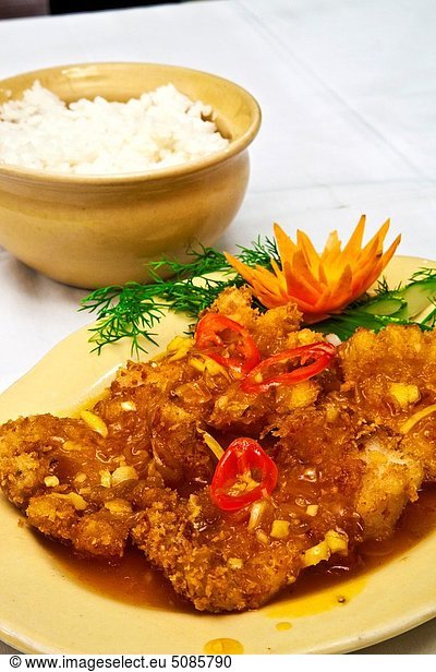 Hanoi  Hauptstadt  Fisch  Pisces  filettieren  Restaurant  fettgebraten  Tamarinde  Vietnam