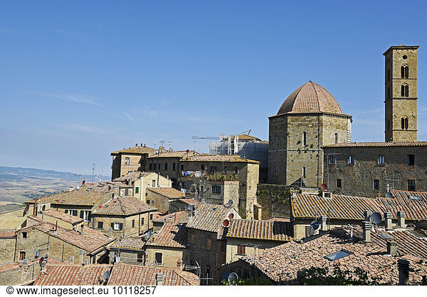 Hausdächer  Stadtansicht  Volterra  Provinz Pisa  Toskana  Italien  Europa