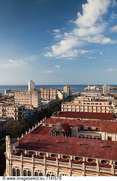 Havanna  Hauptstadt  über  Großstadt  Ansicht  Erhöhte Ansicht  Aufsicht  heben  Nachmittag  Kuba