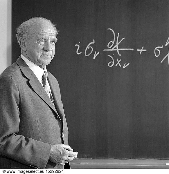 Heisenberg  Werner Karl  5.12.1901 - 1.2.1976  deut. Physiker  Halbfigur  Ende 1960er Jahre