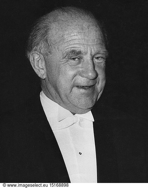 Heisenberg  Werner Karl  5.12.1901 - 1.2.1976  deut. Physiker  Portrait  bei der WiedererÃ¶ffnung des Nationaltheater  MÃ¼nchen  22.11.1963