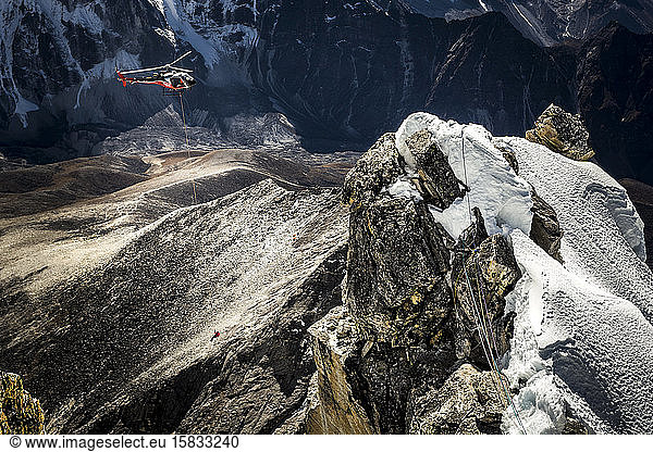 Helicopter long-line rescue on Ama Dablam in Nepal