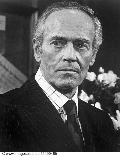 Henry Fonda  on-set of the Film  Rollercoaster  Universal Pictures  1977