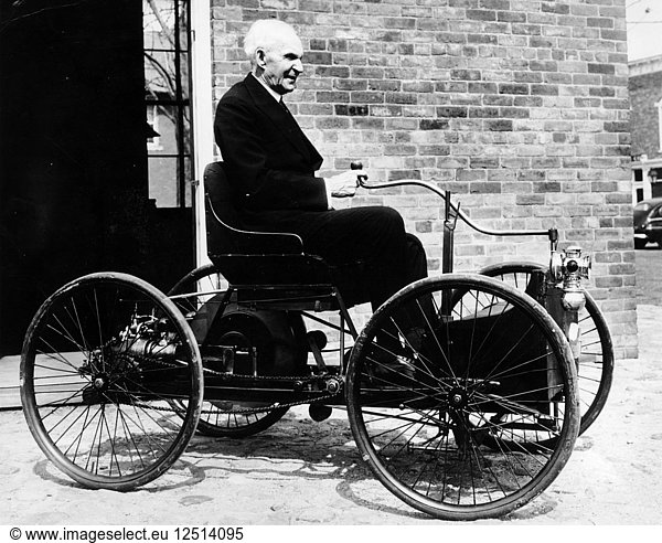 Henry Ford auf einem Ford von 1896  (um 1940). Künstler: Unbekannt