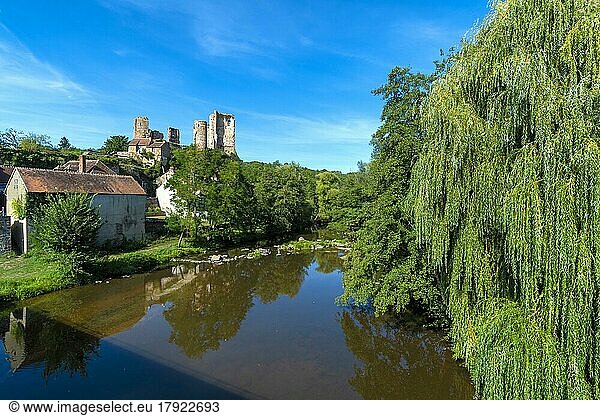 Herisson labeled Small City of Character. View on the castel of Ducs de Bourbon and river Aumance. Allier department. Auvergne Rhone Alpes. France