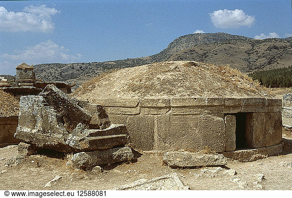 Hierapolis wurde im 2. Jahrhundert v. Chr. erbaut und 129 v. Chr. Teil des Römischen Reiches.