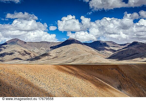Himalayan landscape near Manali-Leh road. More plains  Ladakh  India  Asia