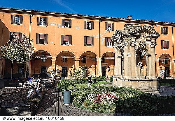 Historischer Brunnen in Bologna  Hauptstadt und größte Stadt der Region Emilia Romagna in Norditalien.
