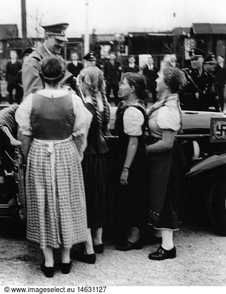 Hitler  Adolf  20.4.1889 - 30.4.1945  deut. Politiker (NSDAP)  Reichskanzler 30.1.1933 - 30.4.1945  Reise durch Ã–sterreich  Ankunft in Linz  12.3.1938