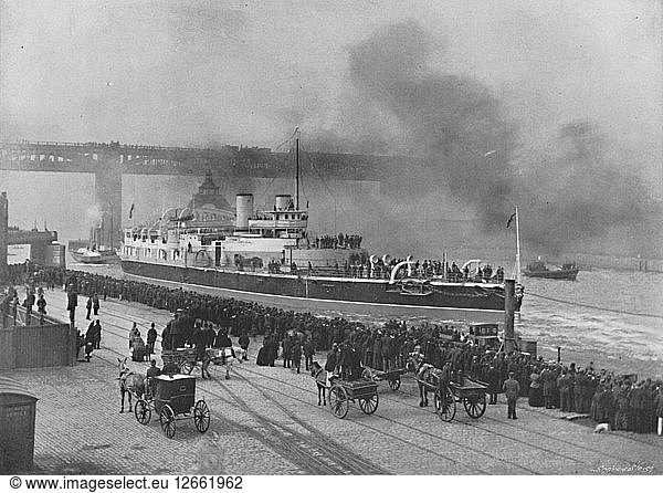 HMS Victoria in Newcastle-On-Tyne  um 1896. Künstler: M. Auty.