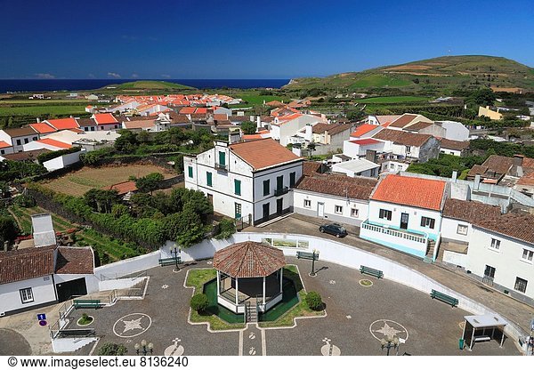 hoch oben Kirche Azoren Portugal
