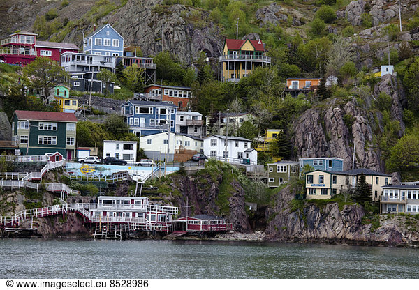 Houses on craggy waterfront