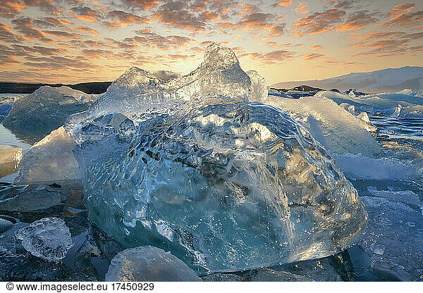 Icebergs in Jokulsarlon glacial lagoon