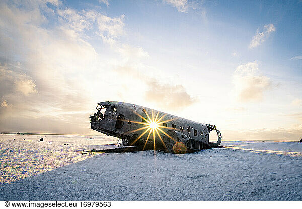 Iceland Solheimasandur DC-13 Plane Crash during sunrise in winter