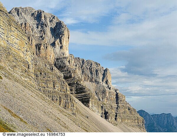 In der Nähe des Passo del Groste  Blick in Richtung Pietra Grande. Die Brenta-Dolomiten  die zum UNESCO-Welterbe Dolomiten gehören. Europa  Italien  Trentino  Val Rendena.