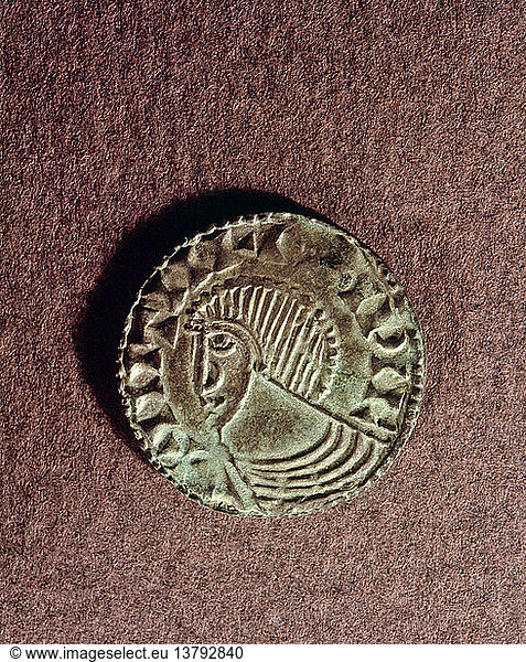 In England geprägte Wikingermünze  England. Wikinger. 10 11. Jahrhundert.