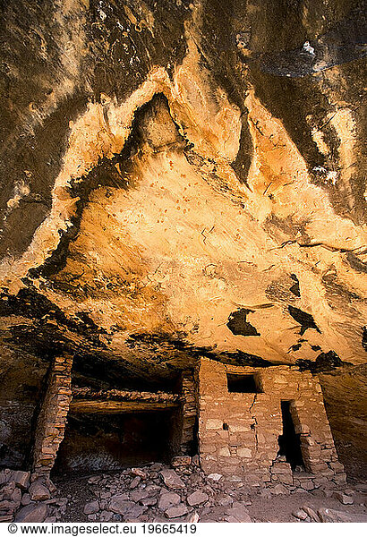 Indian ruins in North Fork of Mule Canyon in the Cedar Mesa area of Utah.
