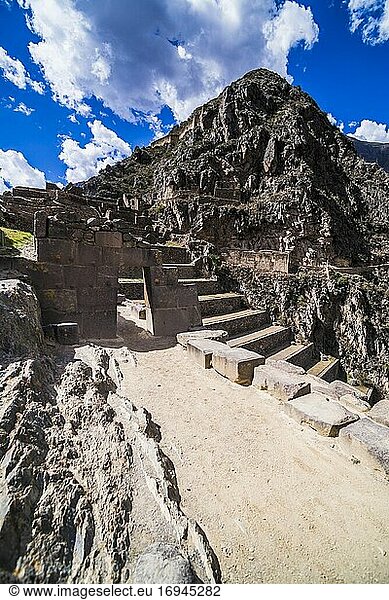 Inka-Ruinen von Ollantaytambo  Heiliges Tal der Inkas (Urubamba-Tal)  in der Nähe von Cusco  Peru