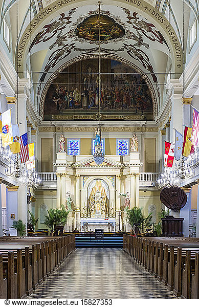 Inneres der Kathedrale Saint Louis  New Orleans  Louisiana  Vereinigte Staaten