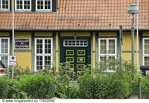 Institute of Apiculture  Herzogin-Eleonore-Allee  Celle  Lower Saxony  Germany  Europe