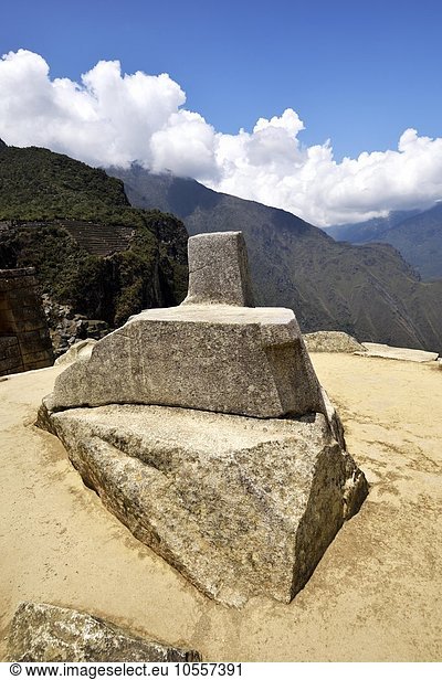 Intihuatana Sonnenuhr Ruinenstadt Inkastadt Machu Picchu UNESCO-Weltkulturerbe Urubambatal Provinz Cusco Peru Südamerika