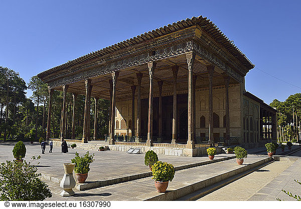 Iran  Provinz Isfahan  Isfahan  Safawidenpalast Chehel Sotoun