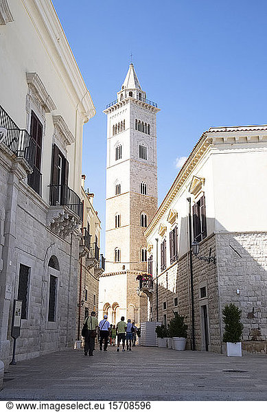 Italien  Apulien  Trani  Glockenturm der Kathedrale San Nicola Pellegrino