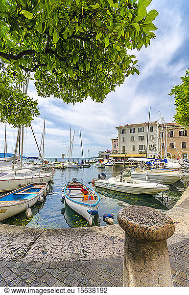 Italien  Lombardei  Gargano  Gardasee  Hafen