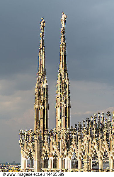 Italien  Mailand  Zinnen und Türme des Mailänder Doms