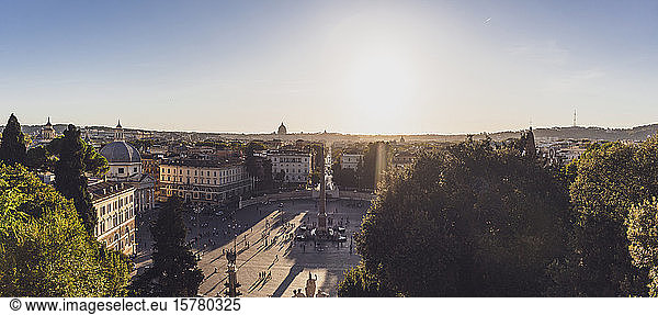 Italien  Rom  Sonnenuntergang über der Piazza del Popolo