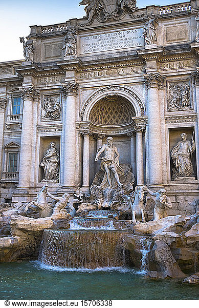 Italien  Rom  Trevi-Brunnen