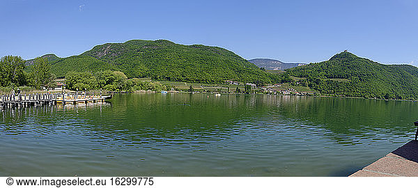Italien  Südtirol  Südtiroler Unterland  Ueberetsch  Kaltern  Kalterer See  St. Josef am See