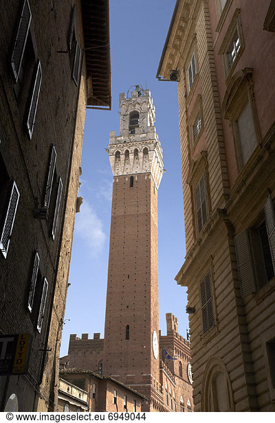 Italien  Siena  Torre del Mangia