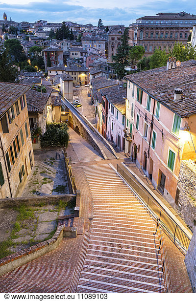 Italien  Umbrien  Perugia  Via Appia  Acquedotto