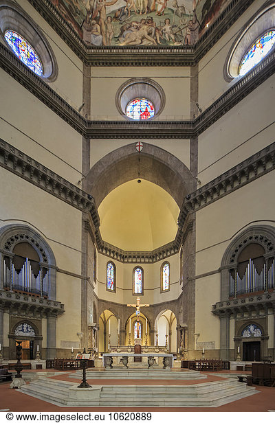 Italy  Florence  indoor view of Basilica di Santa Maria del Fiore with altar