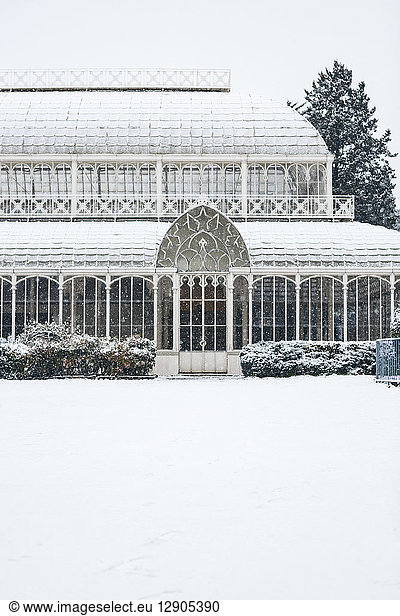 Italy  Florence  snow-covered old greenhouse