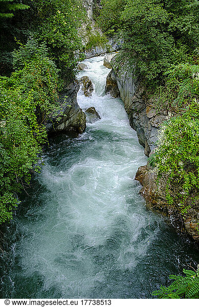 Italy  South Tyrol  Merano  Passer river flowing through Gilf Gorge
