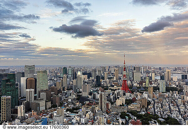 Japan  Kanto Region  Tokyo  Clouds over capital city downtown at dusk