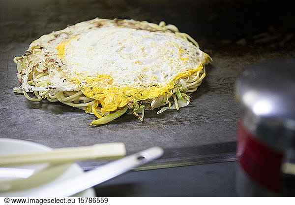 Japan  Kyoto  Okonomiyaki in restaurant kitchen