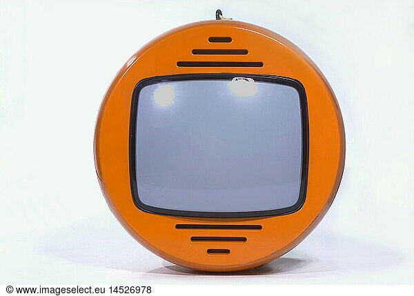 Japan  um 1970  japanischer Fernseher  Design  Fernsehgeraet  Fernsehapparat  Fernsehempfaenger  Siebziger Jahre  70er Jahre
